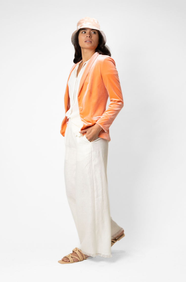 Velvet Jacket · Mandarin