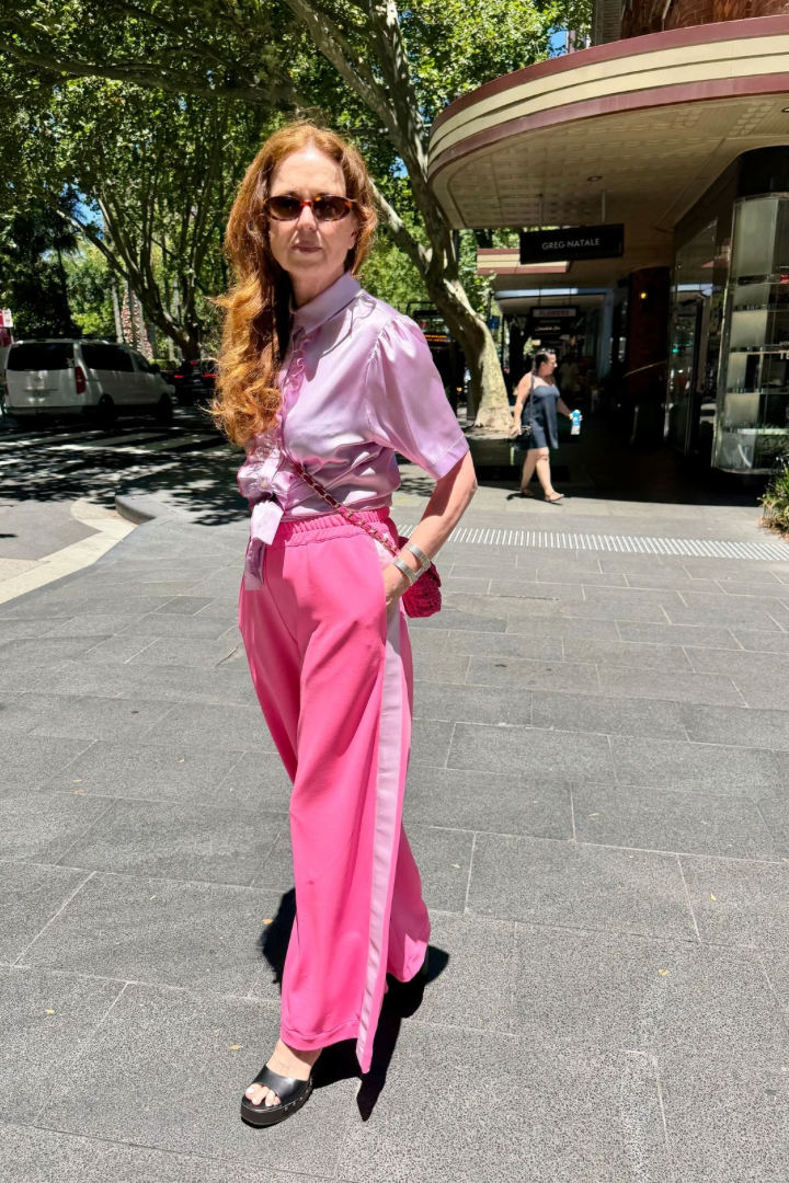 Ruffle Shirt with short sleeve in Lilac Silk