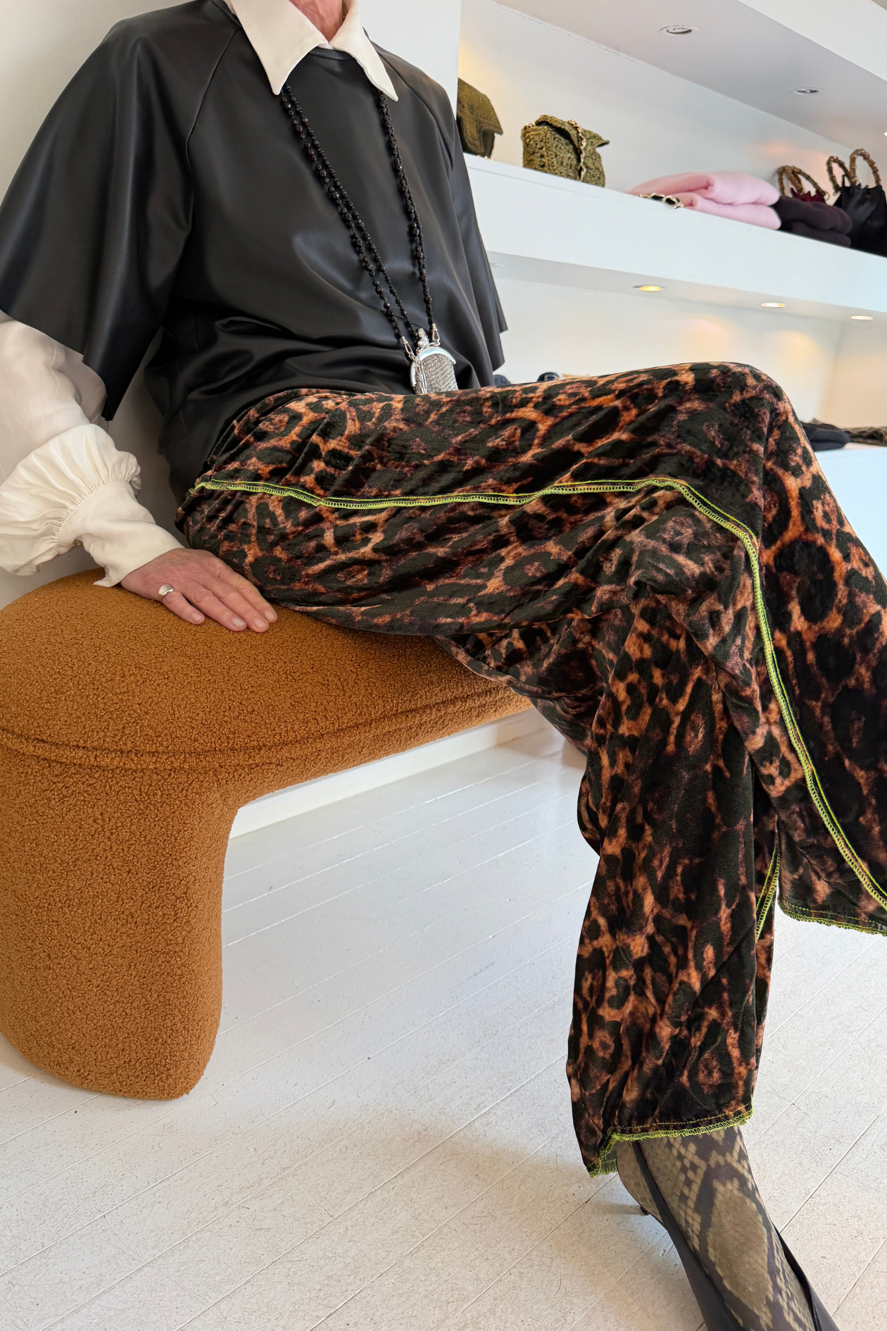 Silk Velvet Pants - Leopard